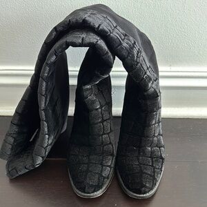 Stuart Weitzman Black Croc-Embossed Ankle Boots